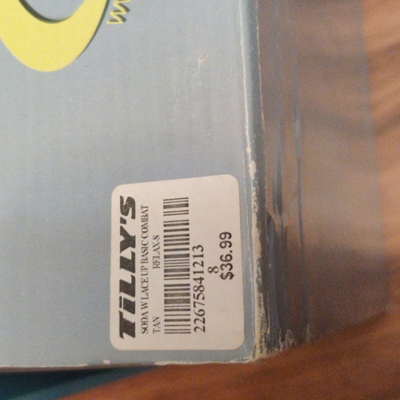 {Soda} Brown Boots - Picture 5 of 6